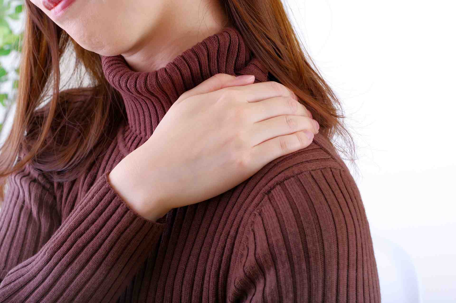 肩こり・四十肩・五十肩とは？